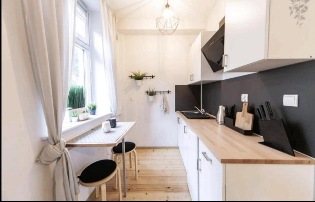 Vip Apartment Cracovie Extérieur photo
